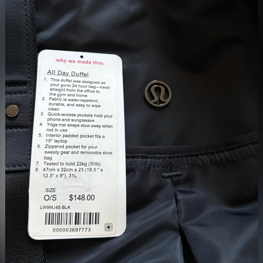 Lululemon all day Duffel Bag - Picture 6 of 16